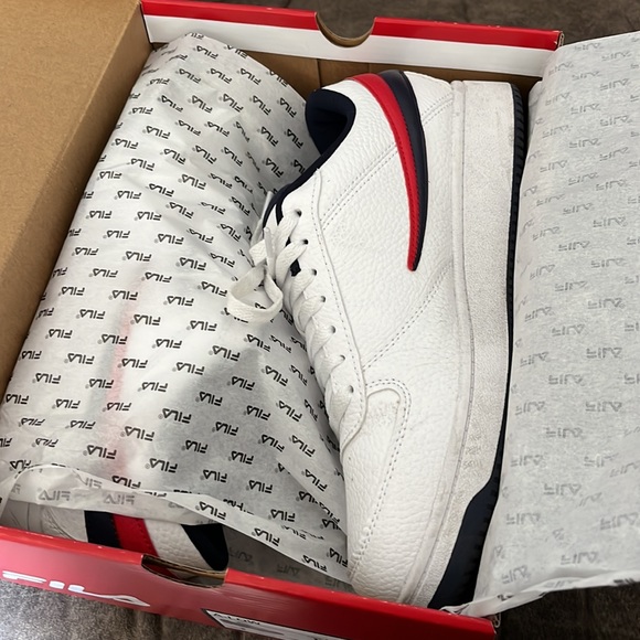 Men's FILA A-Low - Picture 6 of 6